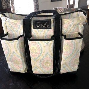 SCOUT Pocket Rocket, Large Tote with 6 Outside Pockets & Inside Zipper Pocket